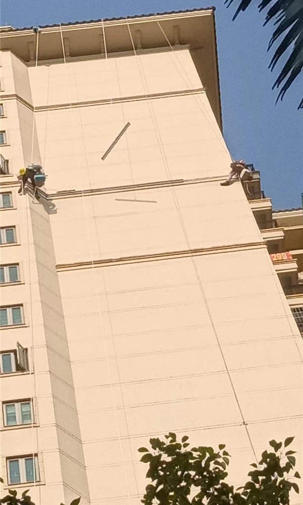 ��ɽ�≦�A�Ƙ�����������Q